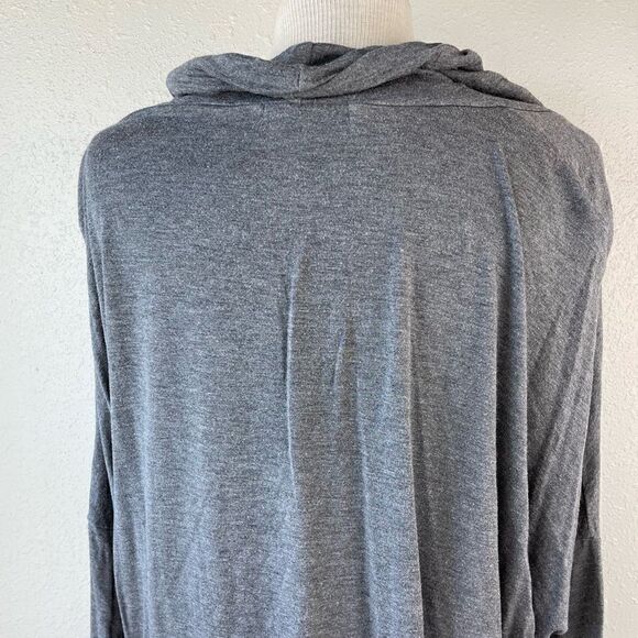 Kim & Cami Gray Cowl Neck Tunic Top Size L EUC - Picture 6 of 8
